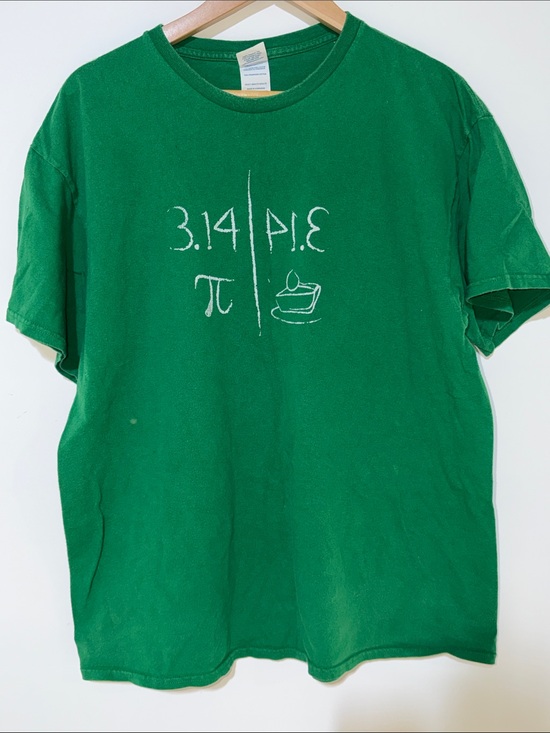 Delta Other - Delta Pro Weight Green Pi/Pie Graphic Tee size XLarge